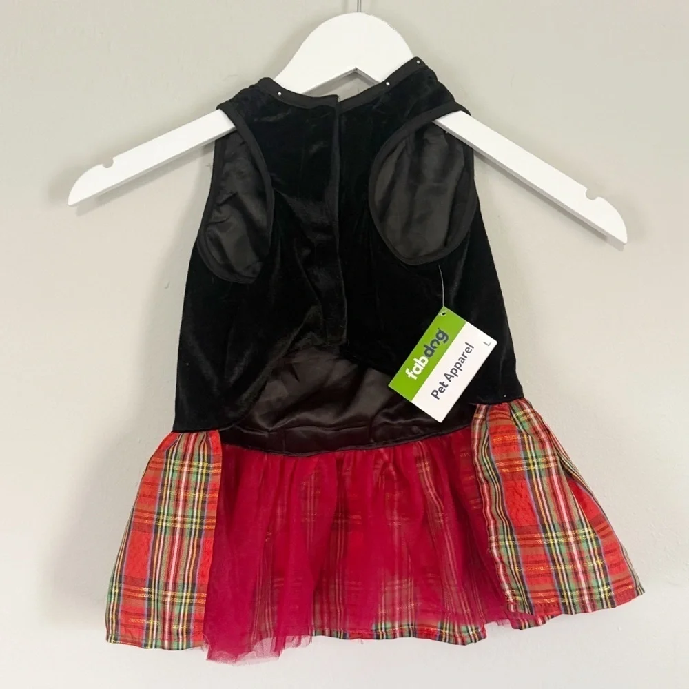 New FAB DOG Black Red Plaid Dog Dress Skull & Crossbones Studs Size L See Chart